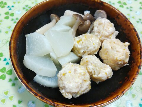 ゆず風味の鶏だんごと大根の煮物